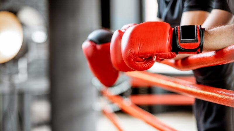 Jak wybrać odpowiednie rękawice bokserskie?
